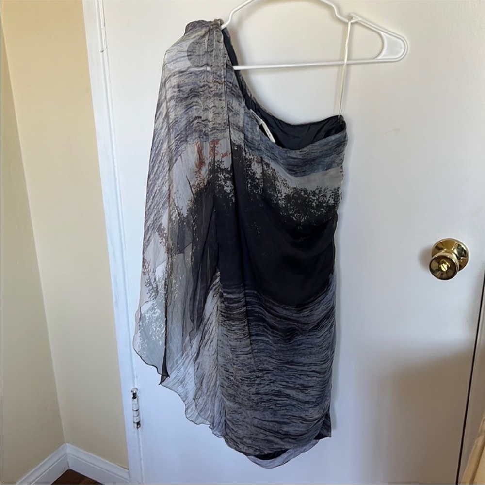 Max Studio One-Shoulder Draped Dress in Black and Gray